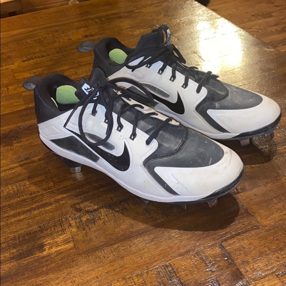 Nike Max Air Cleats